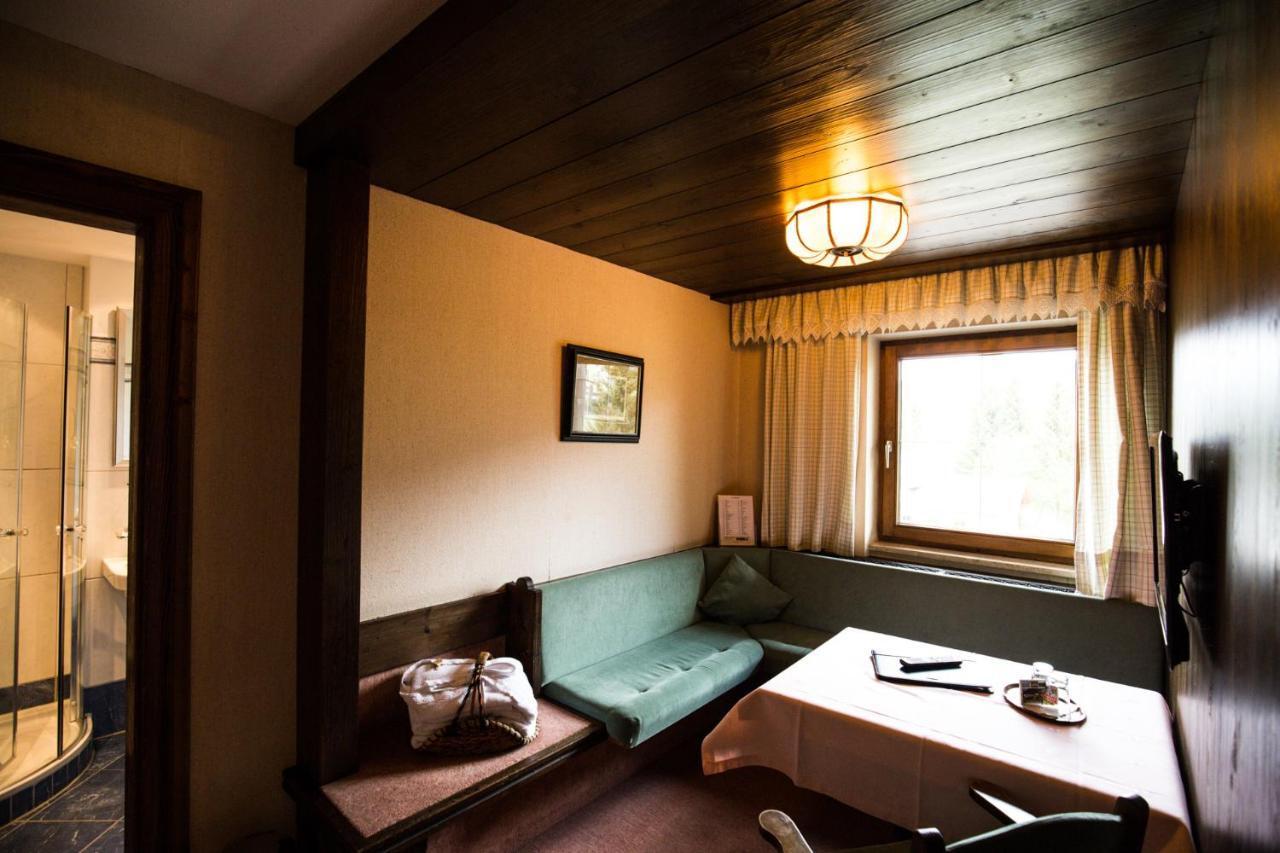 Landhaus Schnoeller Tannheim Εξωτερικό φωτογραφία